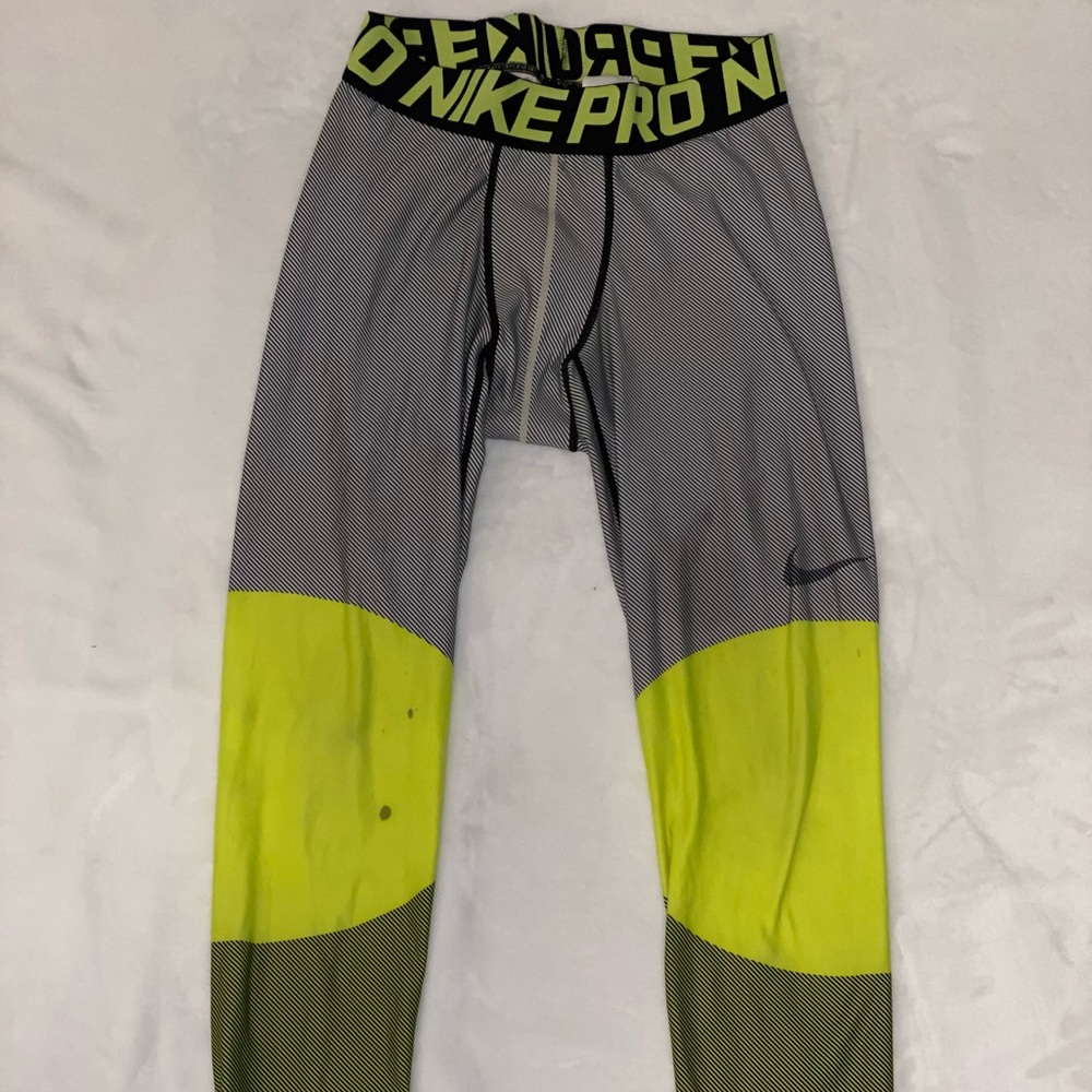 Nike pro sport leggings